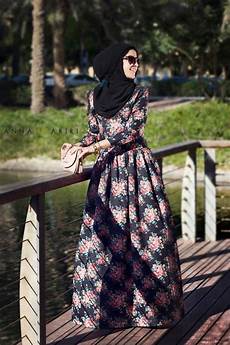 Abaya Maxi Dress