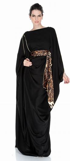 Button Abaya