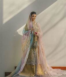 Noor Abaya